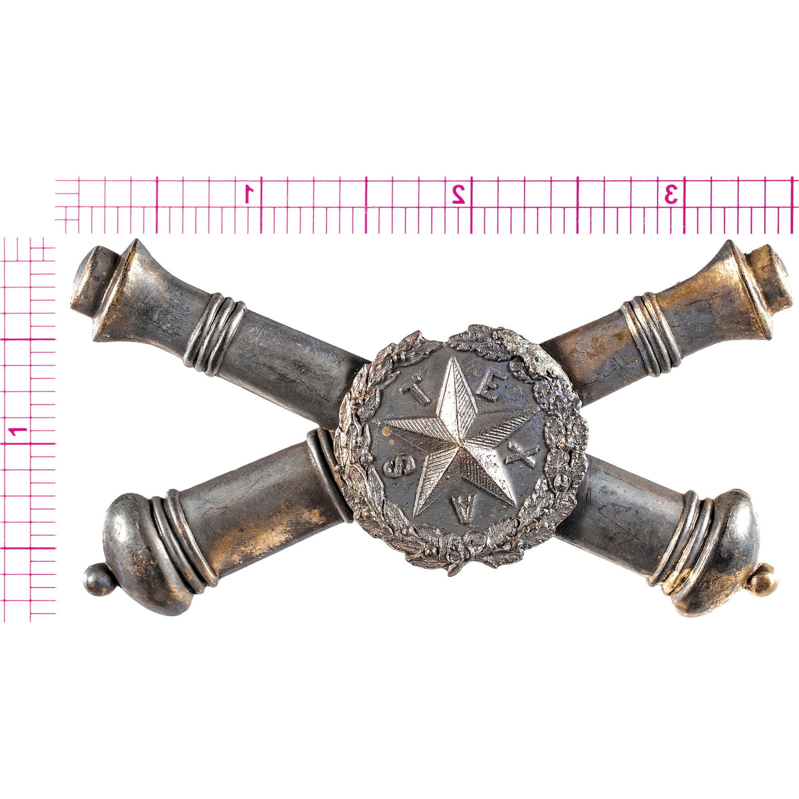 c. 1861 CIVIL WAR, T-E-X-A-S WITHIN STAR + WREATH ON CROSSED CANNONS CONFEDERATE ARTILLERY BADGE: Civil War "T-E-X-A-S" WITHIN STAR & WREATH ON CROSSED CANNONS DESIGN CONFEDERATE ARTILLERY BADGE c. 1861 CIVIL WAR, "T-E-X-A-S" WITHIN STAR & WREATH ON CROSSED CANNONS DESIGN CONFEDERATE ARTILLERY BAD