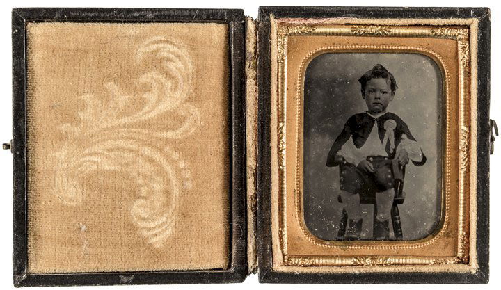 c 1860 Child Wearing Secessionist Cockade Photo! (1 of 3)