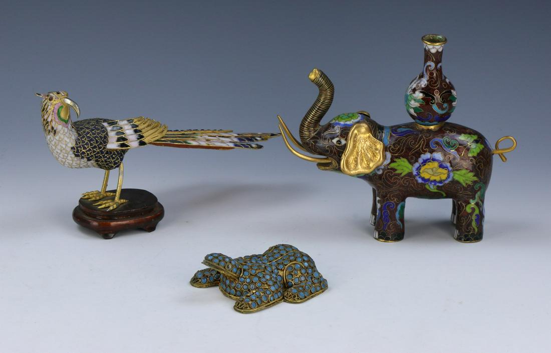 A GROUP OF CHINESE CLOISONNE BIRD, ELEPHANT AND TURTLE (1 of 4)