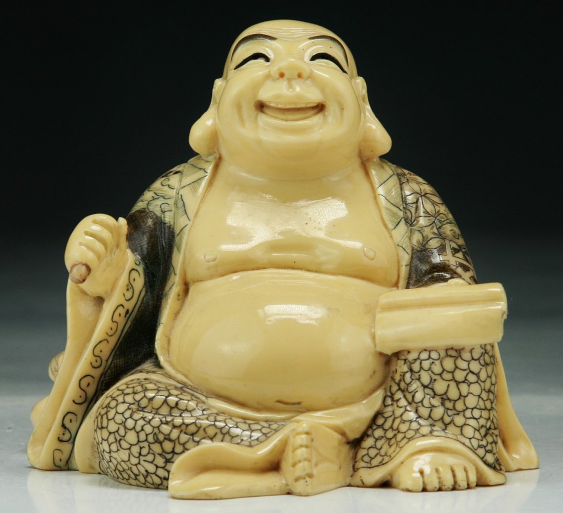 A Japanese Antique Bakelite Buddha: A Japanese Antique Bakelite Buddha; Size: H: 4"