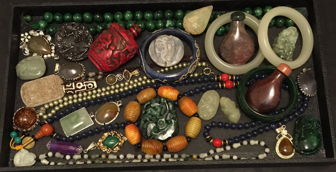 GROUP OF JADE & JEWELRY COLLECTION (1 of 1)