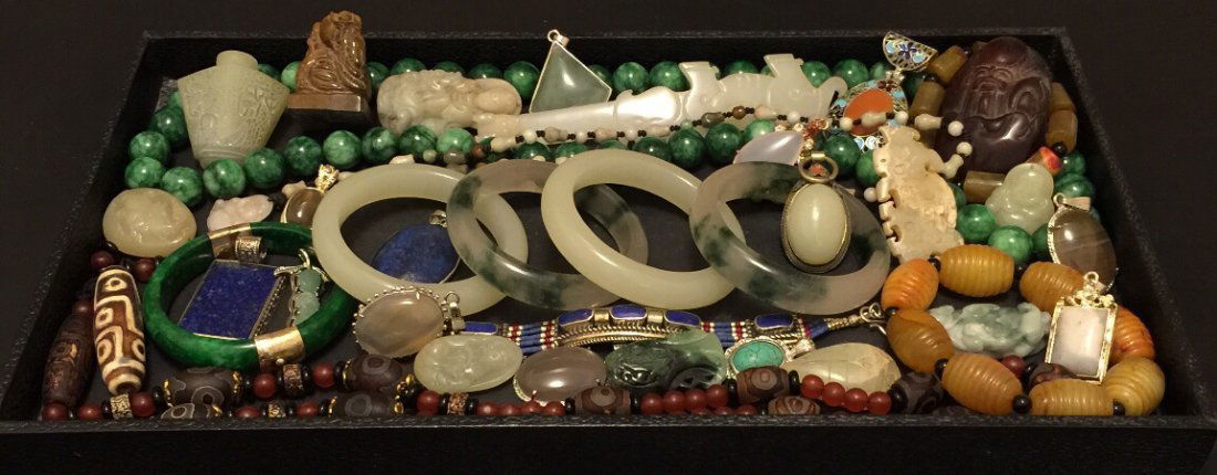 GROUP OF JADE & JEWELRY COLLECTION (1 of 1)