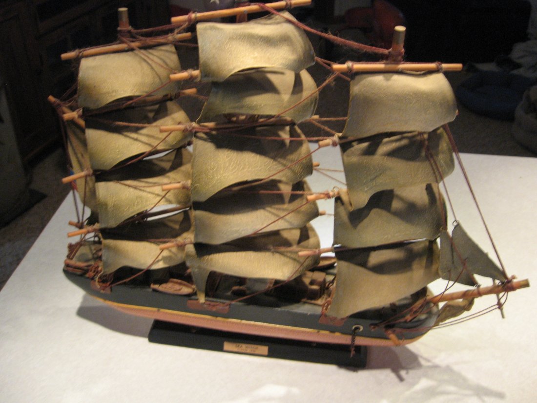"SEA WITCH" CLIPPER MODEL SHIP -ANTIQUE: Handmade Sea Witch Model Clipper ship of the infamous "Sea Witch" ship.