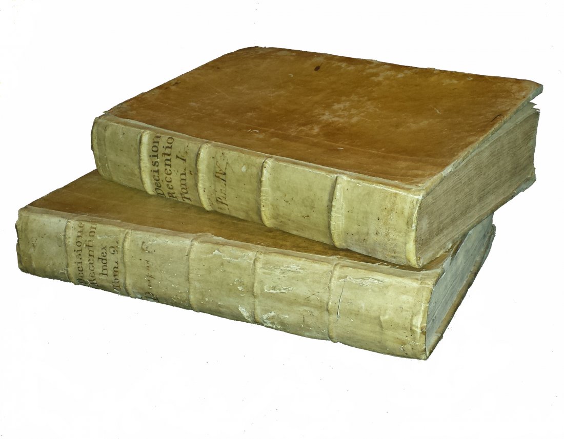 [Canon Law, Roman Rota] Rossi, Decisiones, 1680: THE SACRED ROTA DECISIONS EDITED BY ROSSI ROSSI, PAOLO. Sacrae Rotae Romanae Decisiones Recentiores in compendium redactae. [...] A Paolo Rubeo I.C. Romano et in Romana Curia Advocato Selectarum et nu