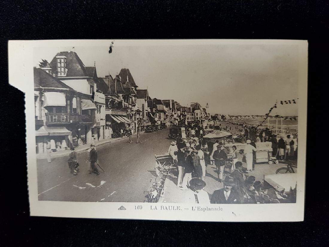 PICASSO OIL ON VINTAGE POSTCARD (1 of 2)