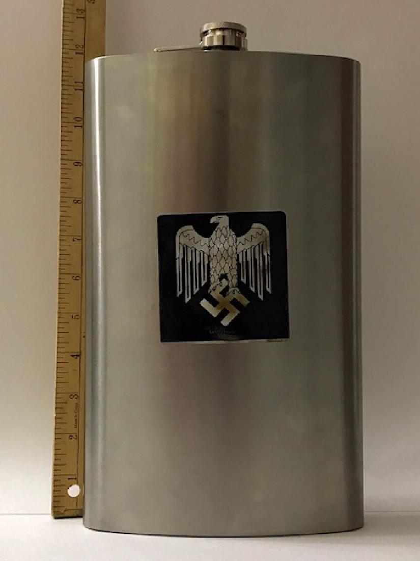 Large Nazi German Infantry Field Flask - Canteen: Large Nazi German Infantry Field Flask - Canteen