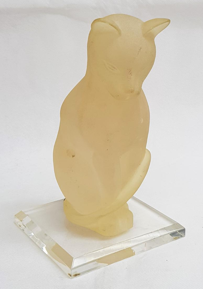 VINTAGE MONIQUE SCULPTURES CAT SCULPTURE (1 of 2)