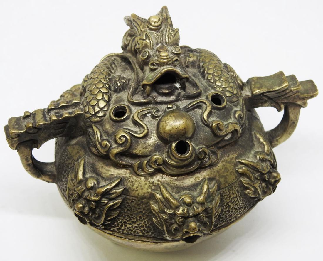 ANTIQUE CHINESE BRONZE INCENSE BURNER: 4" X 5"