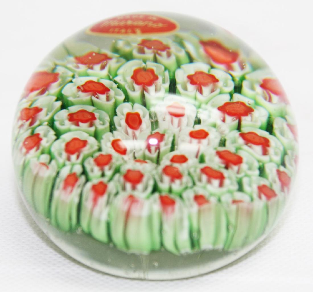 VINTAGE MURANO GLASS PAPERWEIGHT (1 of 2)