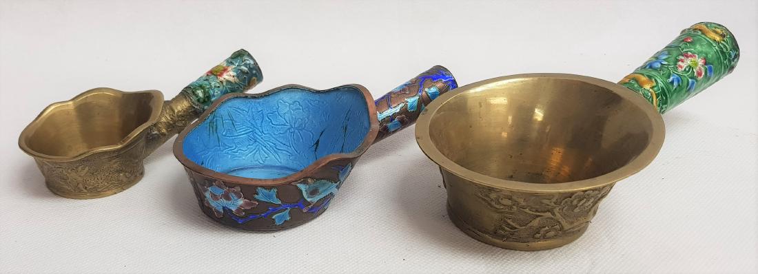 ANTIQUE CHINESE HAND PAINTED IRONS: ANTIQUE CHINESE HAND PAINTED IRONS