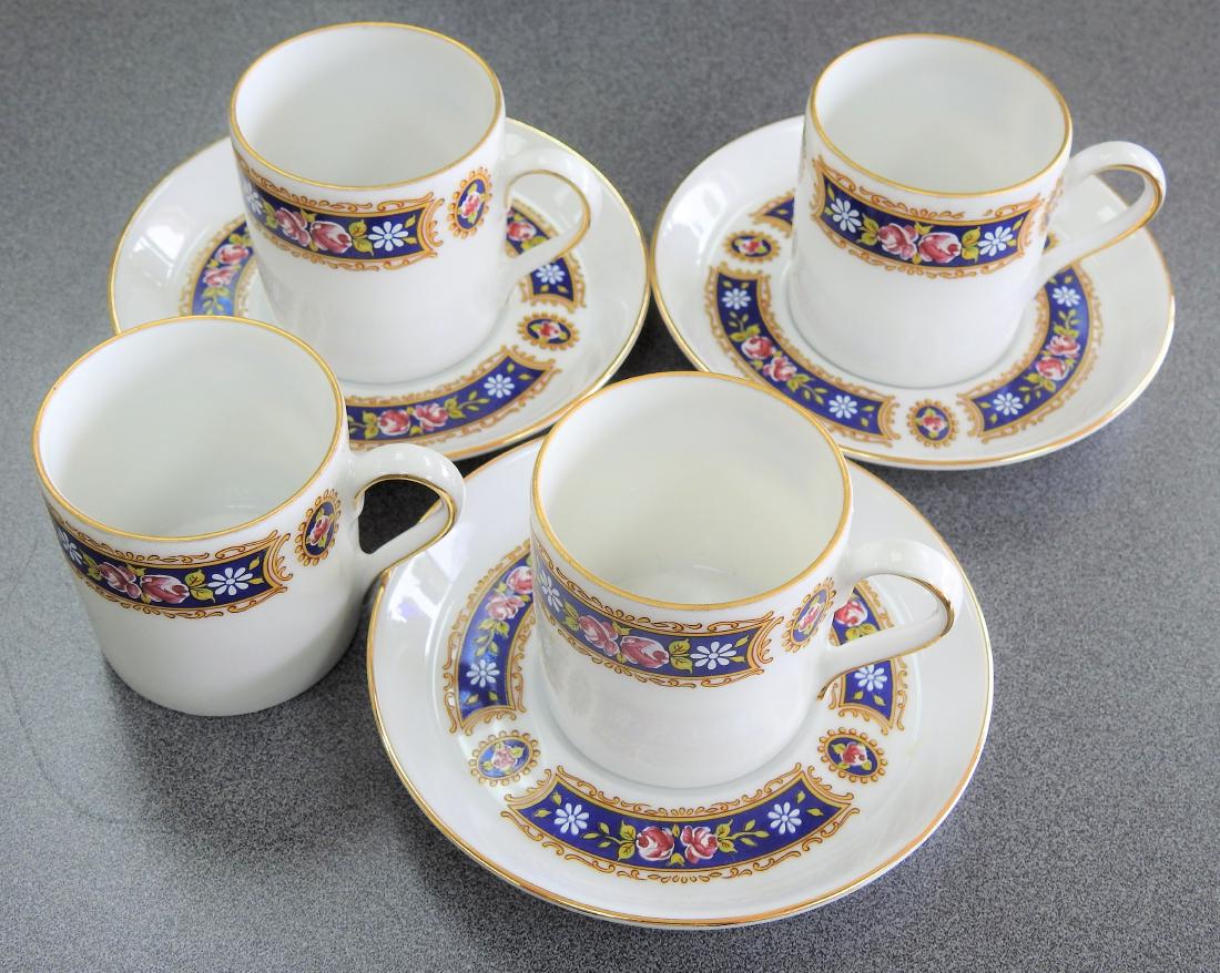 HERMANN BAVARIA VINTAGE PORCELAIN TEA SET (1 of 4)