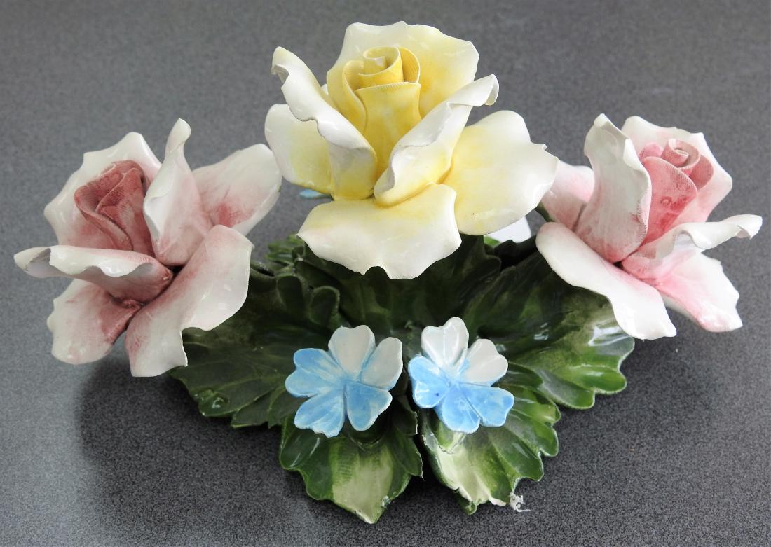 CAPODIMONTE VINTAGE PORCELAIN FLOWER SCULPTURE: 4.50" X 8" X 5"