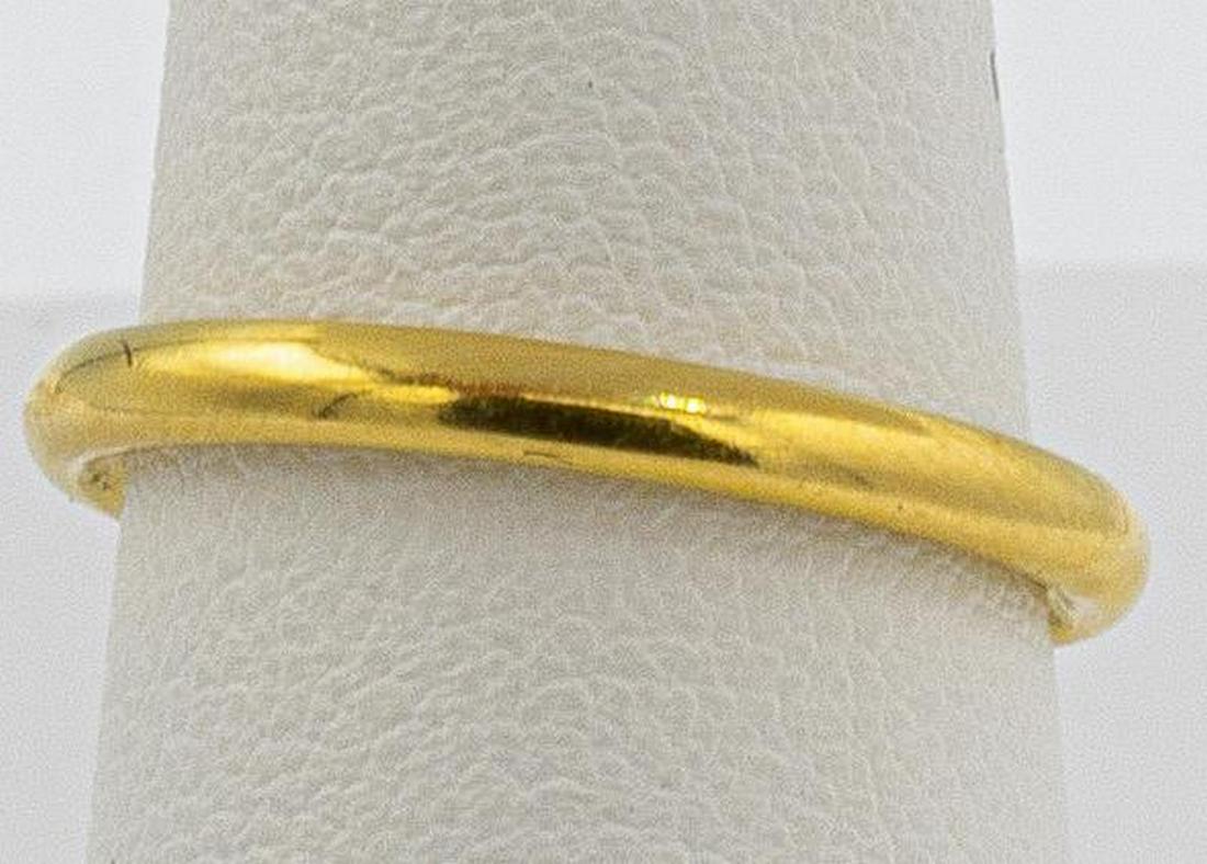 Tiffany & Co 18K Yellow Gold Band Ring: Tiffany & Co 18K Yellow Gold Ring Size = 4 Complimentary Ring Sizing Available Jewelry Gift Box Included