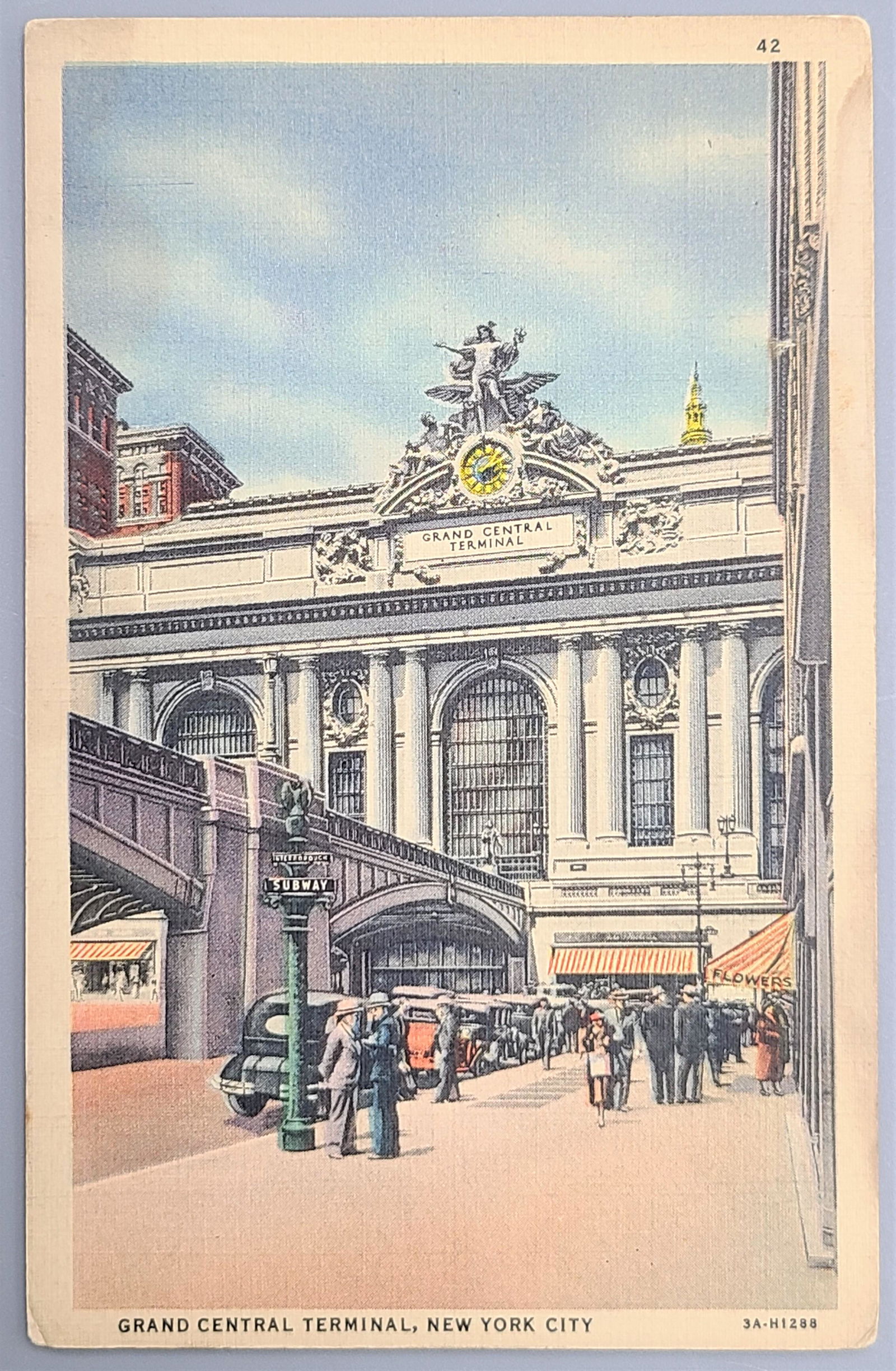 Grand central terminal antique color postcard (1 of 2)