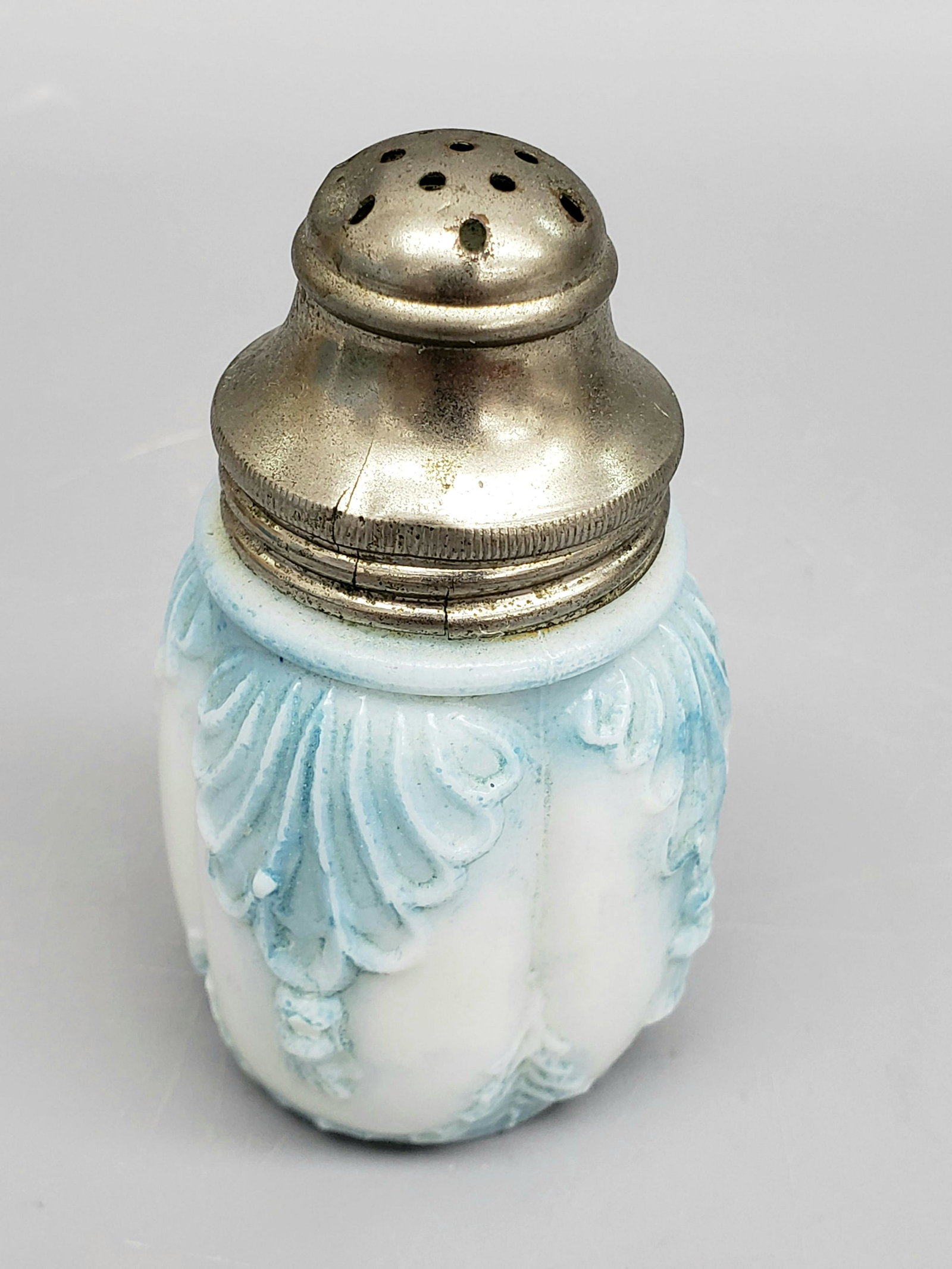 Antique Hand painted or pepper shaker: Salt of shaker pepper