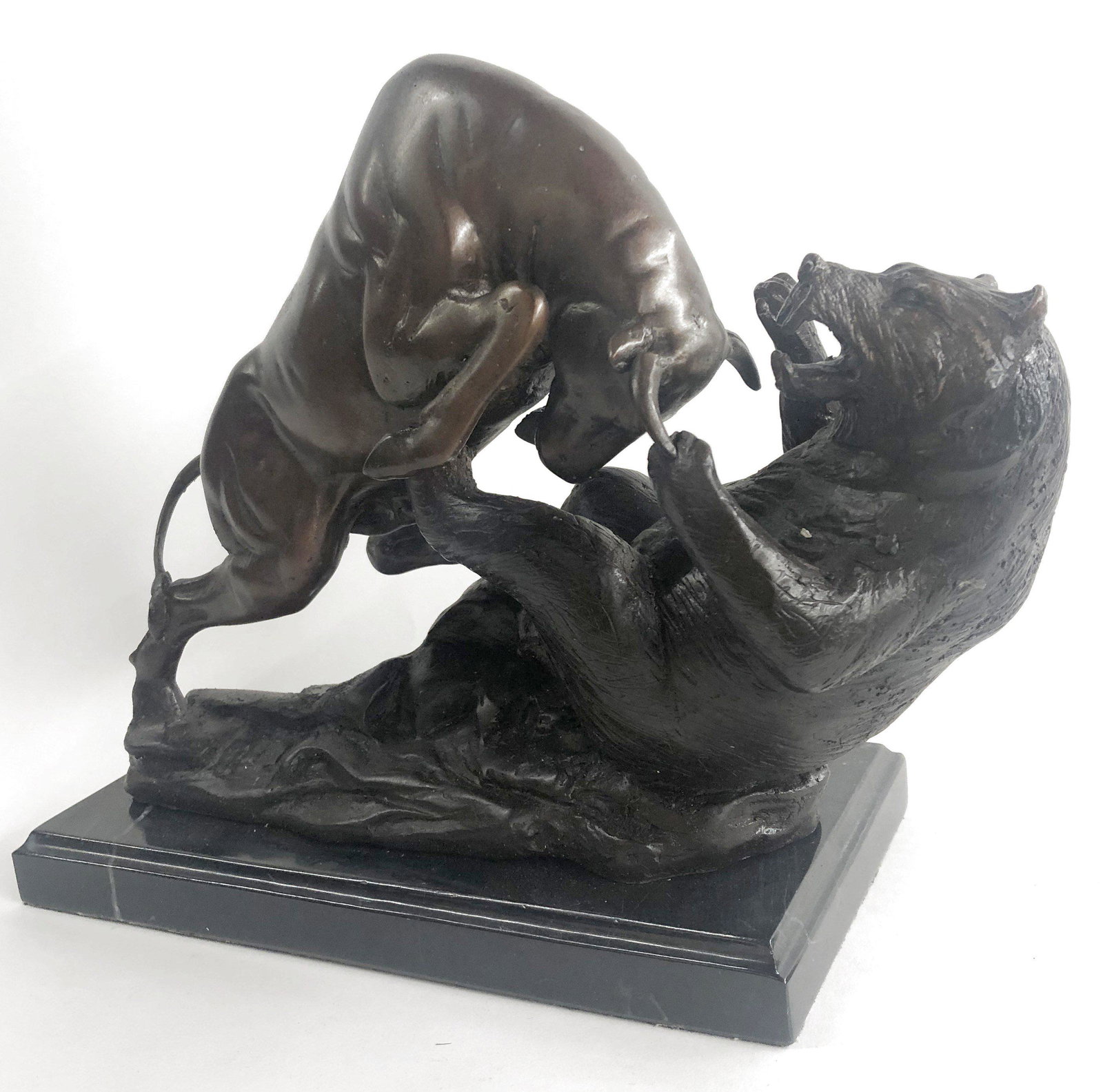 BRONZE ANIMAL TROPHY BULL AND BEAR (1 of 3)