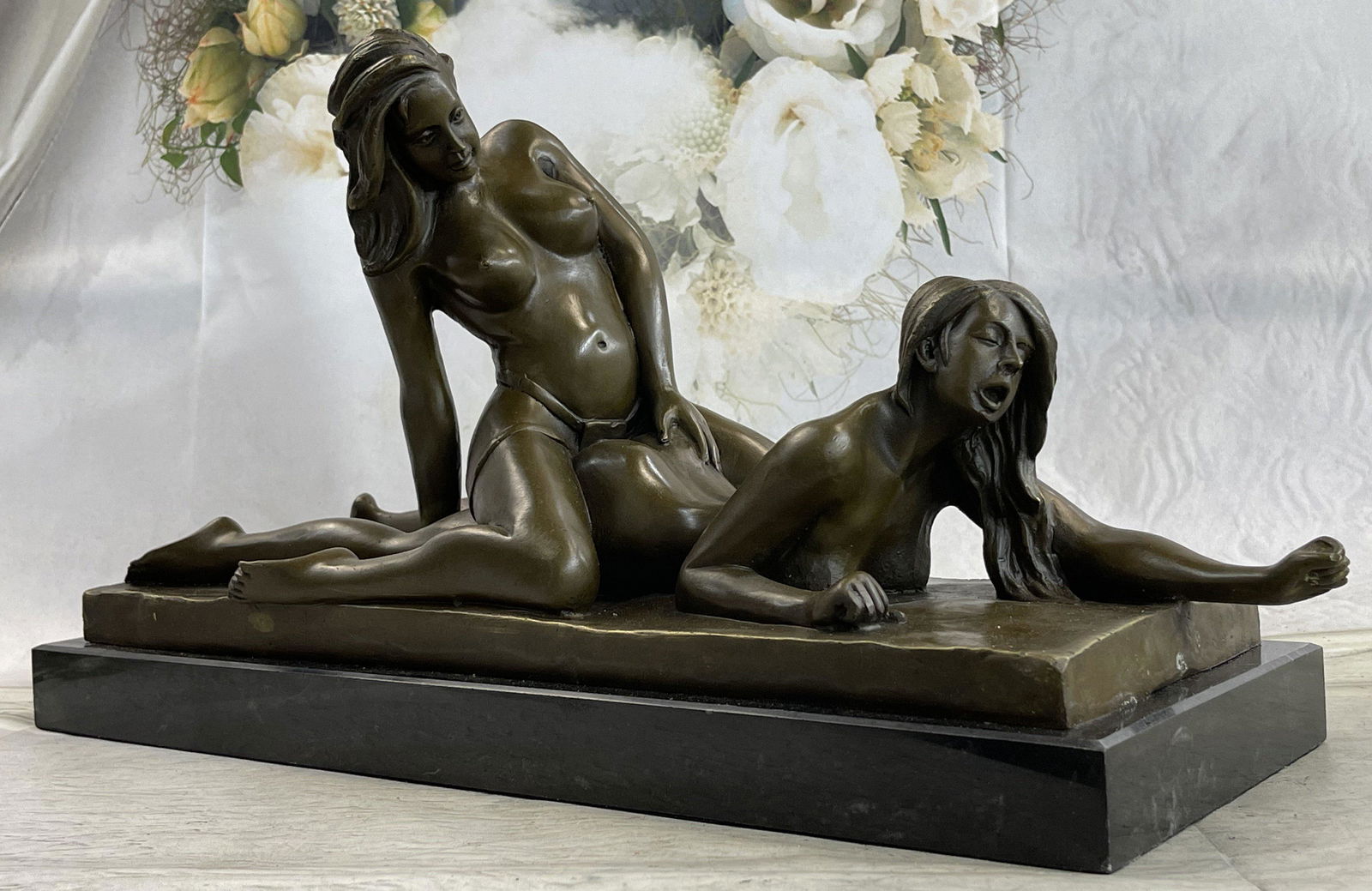 Mavchi Lesbian Original Bronze (1 of 4)