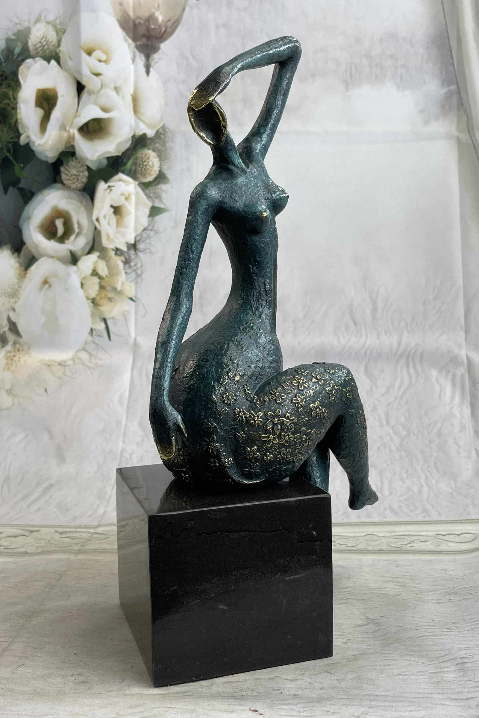 MILO NUDE FEMALE FIGURE BRONZE STATUE GREEN PATINA: Total Dimensions: Height 16'' x Width 9''Approximate Weight: 16 LBSOriginal Reproduction: Original