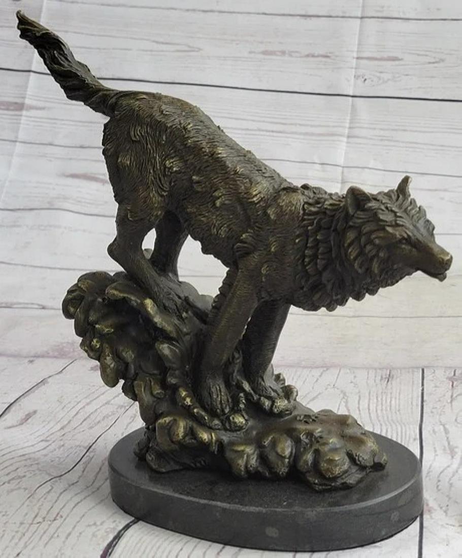 Running Wolf Bronze Metal Statue Sculpture Wildlife Decor on Marble Base 9.5" x 10" (1 of 4)