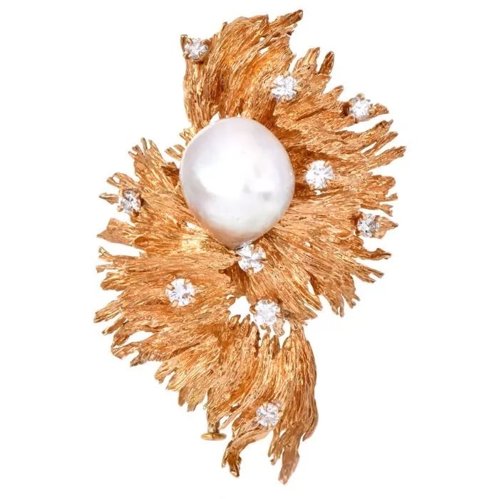 Chaumet Paris Retro Diamond Baroque Pearl 18k Gold Brooch (1 of 4)