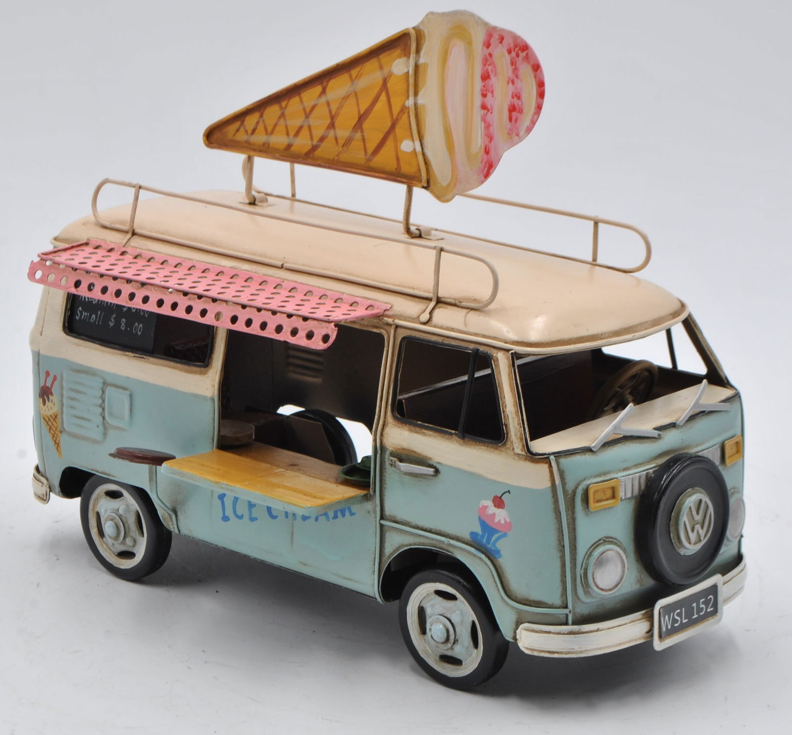 Decorative US Ice Cream Truck Model handmade vintage Metal Car Model Figurine (1 of 1)