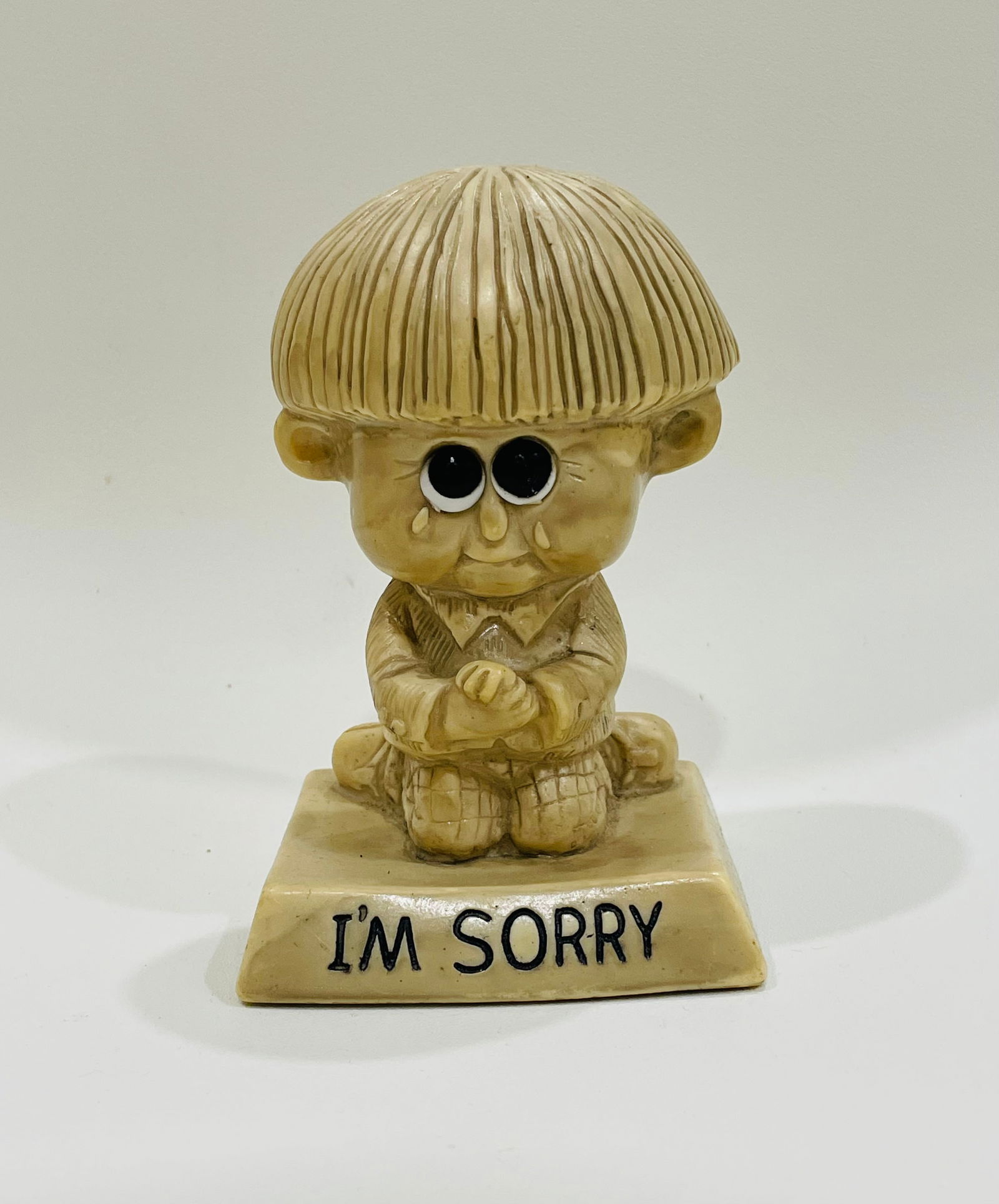 Vintage W.E.R Berries Cos (1 of 2)