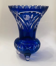 Glass vase