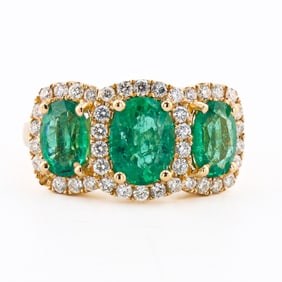 2.60ctw Emerald and 0.58ctw Diamond 14K Yellow Gold Ring