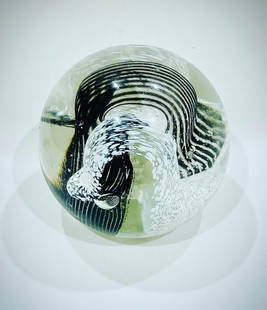 Caithness Scotland glass paperweight: 8 x 8 cm