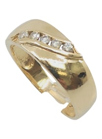14k yellow gold diamond ring