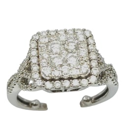 14k white gold diamond ring