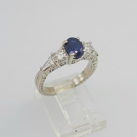 14k White Gold sapphire Diamond Ring