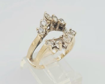 Vintage 14k yellow gold diamond ring