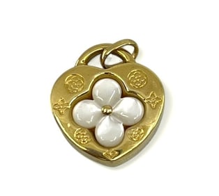 Heart with Symbol Louis Vuitton