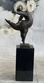 Milo Abstract Curvy Female Bronze