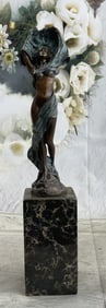 J.erte Nude woman in the Beach Bronze