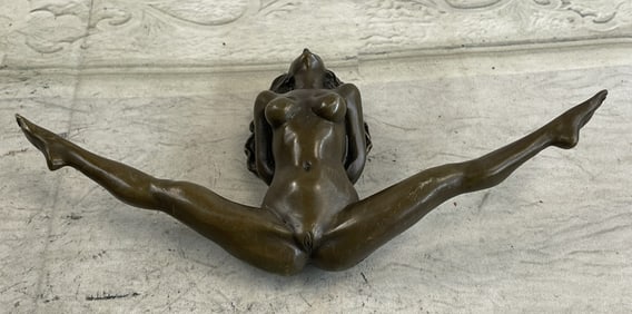 Patoue Erotic Nude Female Bronze Sculpture