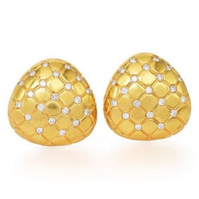 Estate Diamond 18K Yellow Gold Quilted Cushion Clip On Earrings
