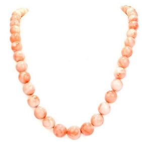 Vintage Natural Pink Coral 15 mm Graduated Bead Necklace