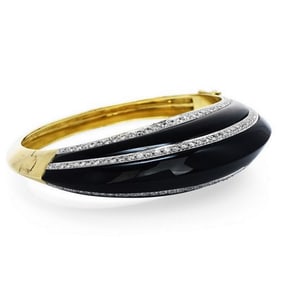 Retro Black Onyx Diamond Yellow Gold Dome Bangle Bracelet