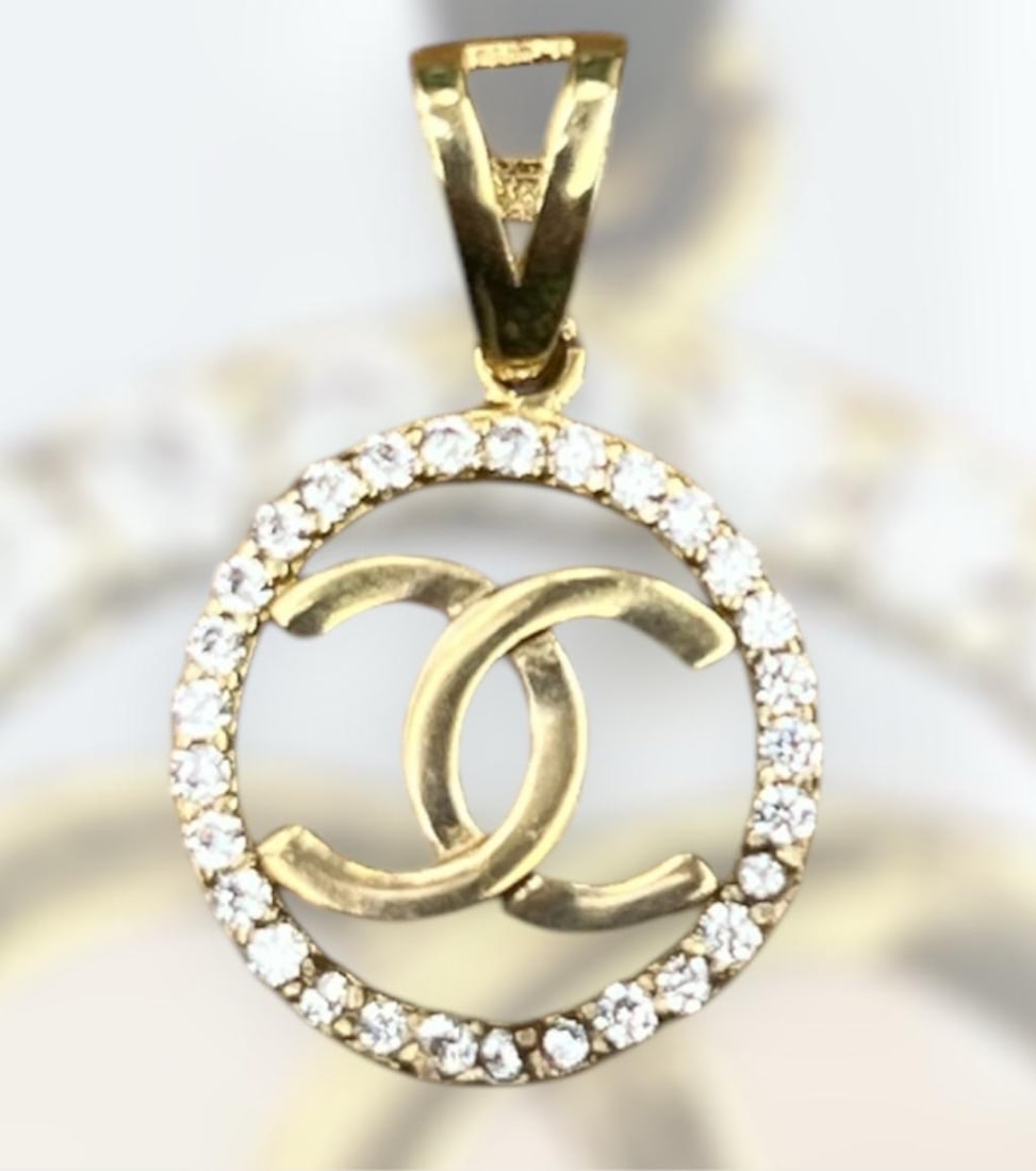 Channel style charm: 14k 1,0 grams