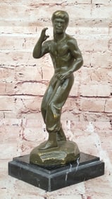 Bruce Lee Bronze Martial Artist Sculpture
