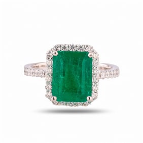 3.13ct Emerald and 0.57ctw Diamond Platinum Ring