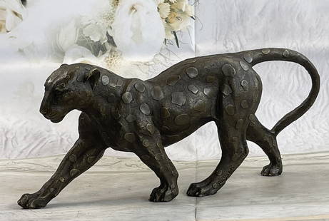 Large Bugatti Sleek Jaguar Puma Leopard Bronze: Bronze Dimensions: Height 7" X Width 16"Weight:9 LBSOriginal or Reproduction: Reproduction