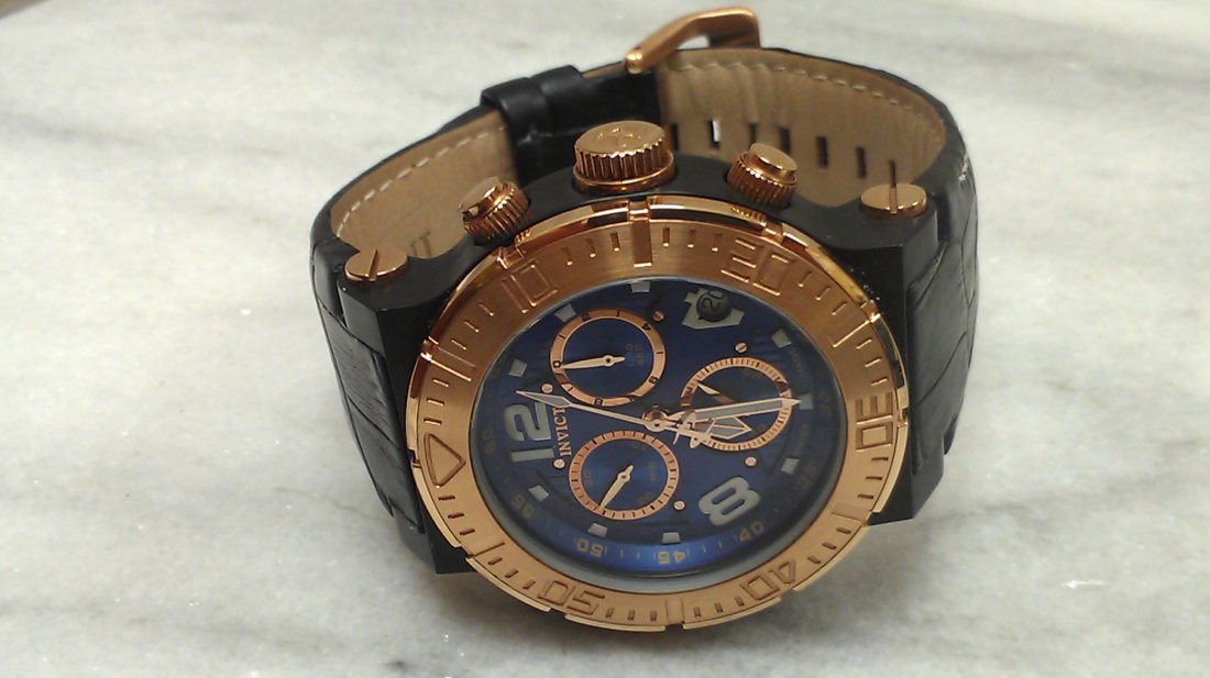 INVICTA MENS LARGE SIZE BLUE DIAL TWO TONE CHRONOGRAPH: EXCELLENT CONDITION