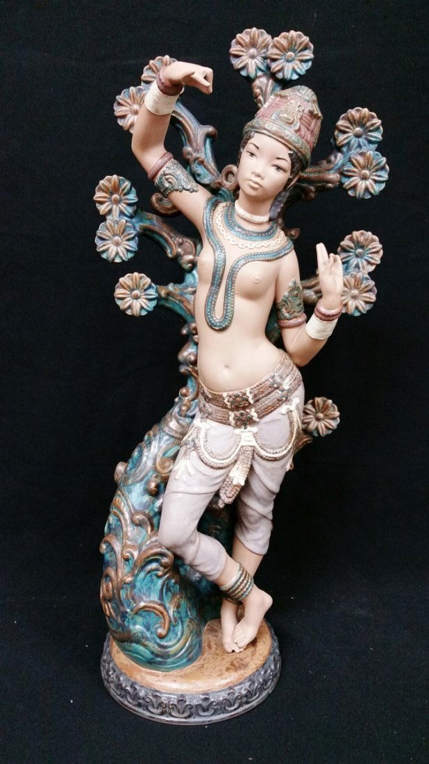 LLADRO "DANCER" FIGURE 01012123 (1 of 3)