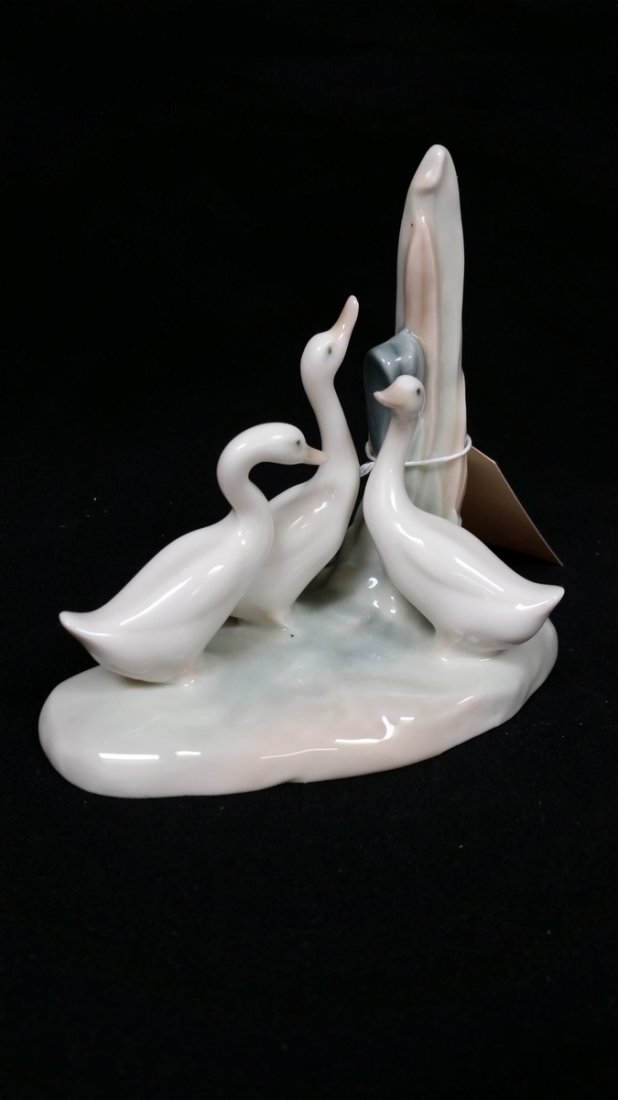 Lladro Nao porcelain figure Three Geese (1 of 1)