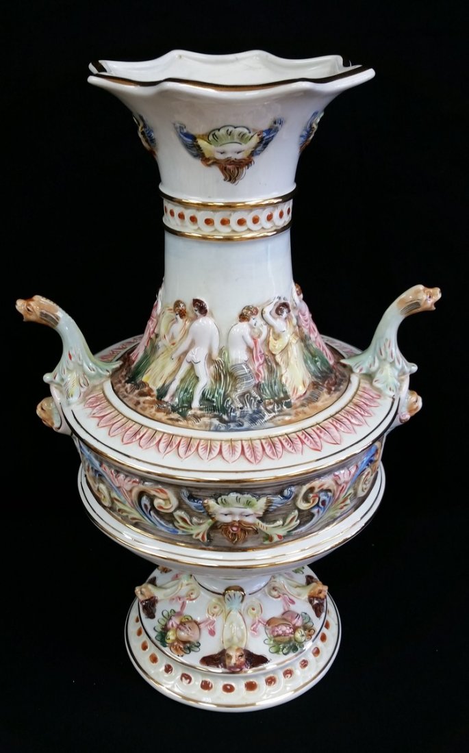 R CAPODIMONTE ITALY PORCELAIN VASE
