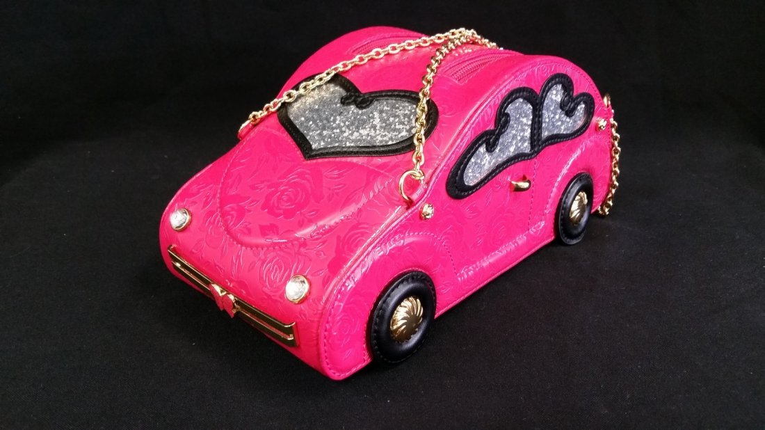 Anna Sui Pink Leather Car Party Bag • Limited Edition: new with tags, unused handbag made by Kuipo Japan under license from Anna Sui. Produced in 2012 and sold exclusively in Japan, each bag has a unique license plate, making your bag one of a kind. The p