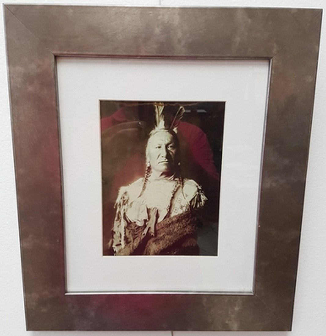 NATIVE AMERICAN ANTIQUE PHOTOGRAPH (1 of 2)